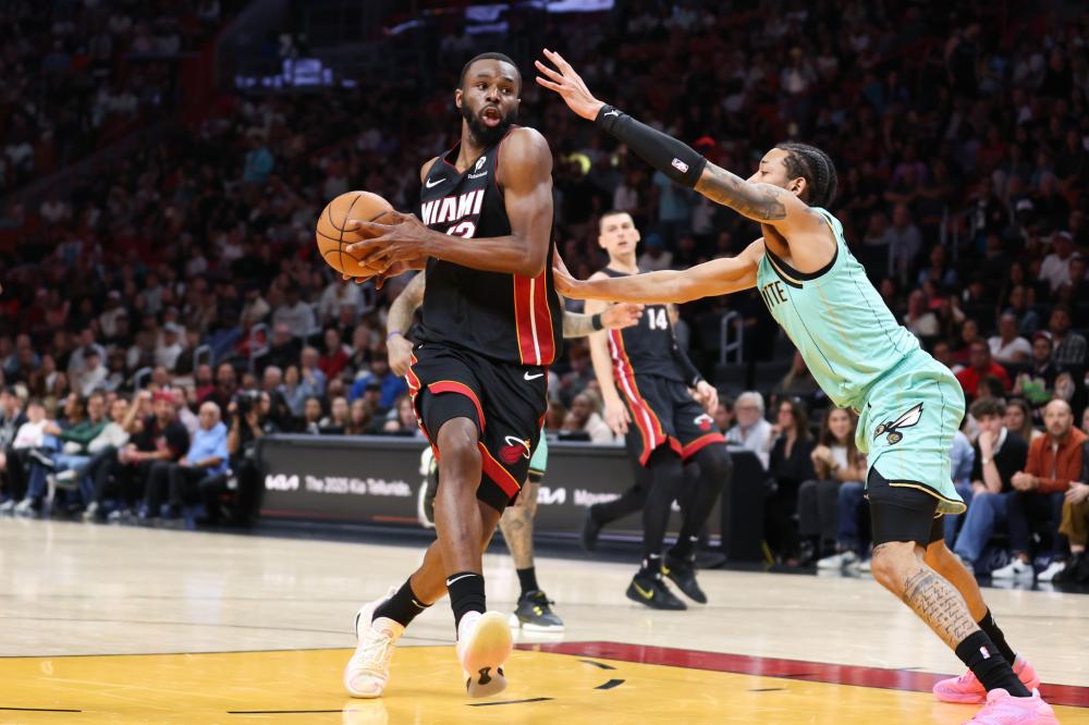 功沾沾自喜 功沾沾自喜