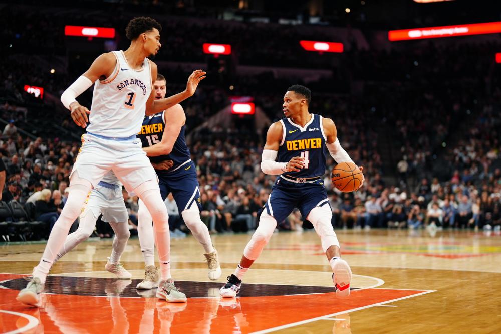 乒乓球队的 乒乓球队的